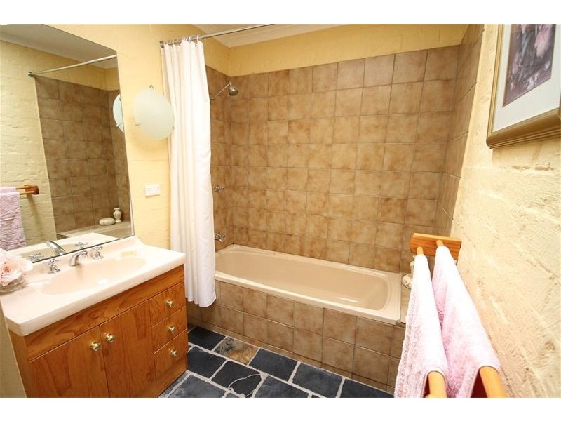 12 – 14  O’Brien Street, Yass NSW 2582