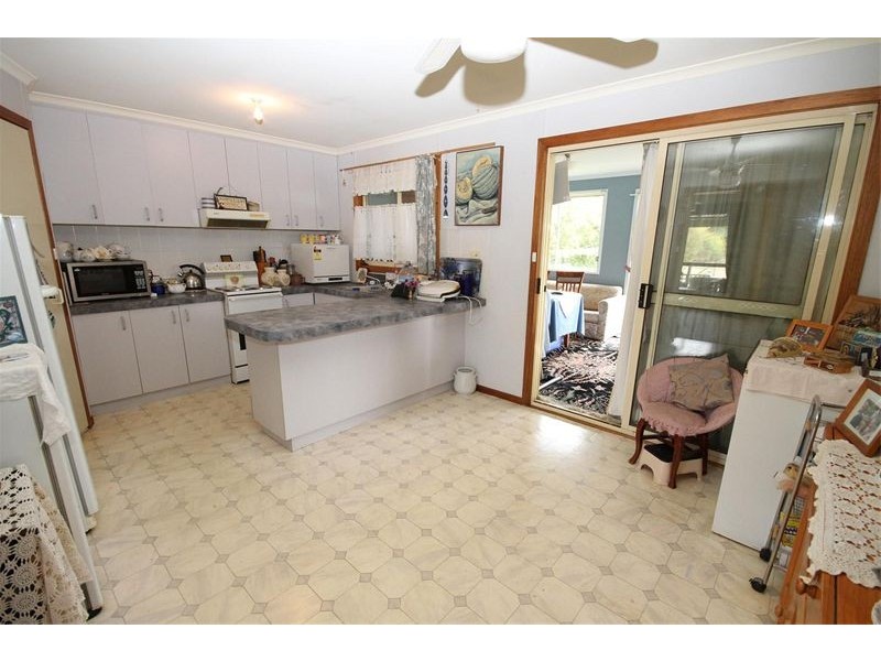 10 Wombat Street, Gunning NSW 2581