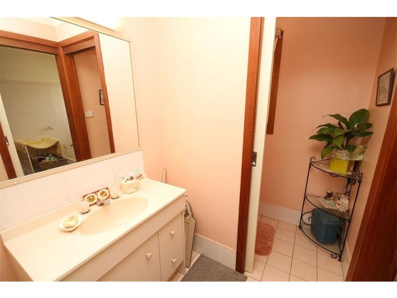 10 Wombat Street, Gunning NSW 2581