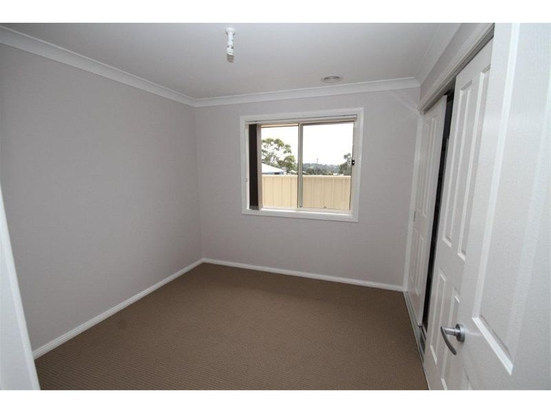 5 Colls Close, Yass NSW 2582