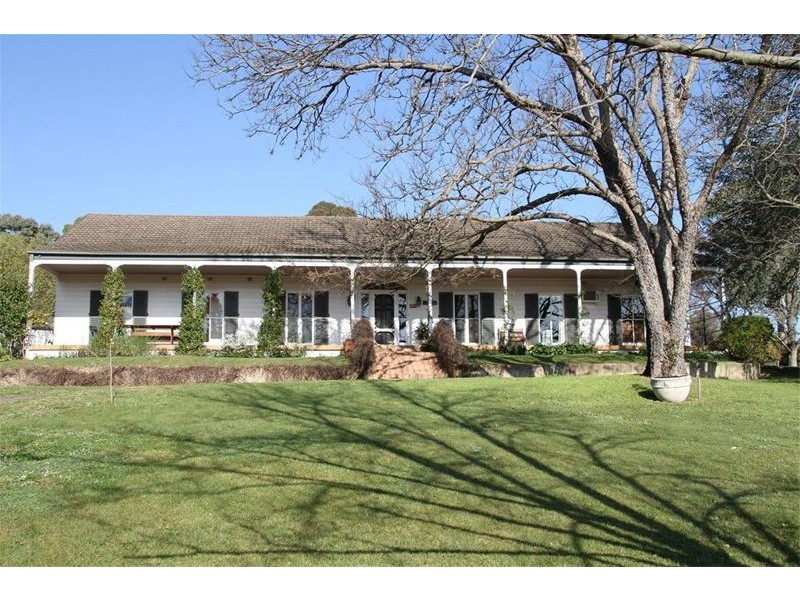 126 Rossi, Yass NSW 2582