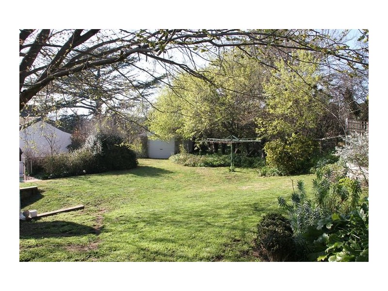 126 Rossi, Yass NSW 2582