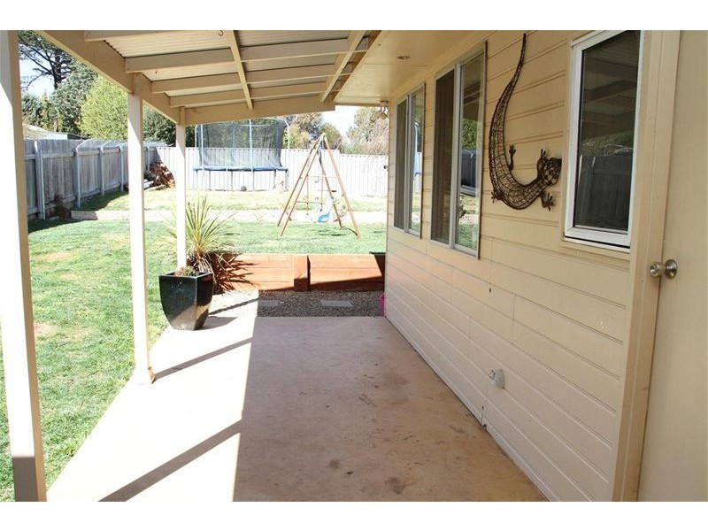 12a Rossi Street, Yass NSW 2582