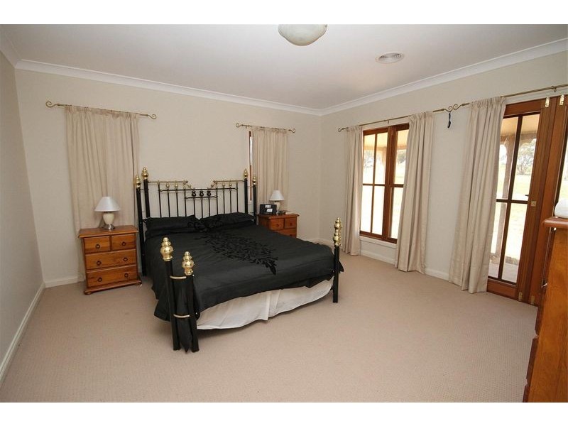 433 Fairy Hole Road, Yass NSW 2582