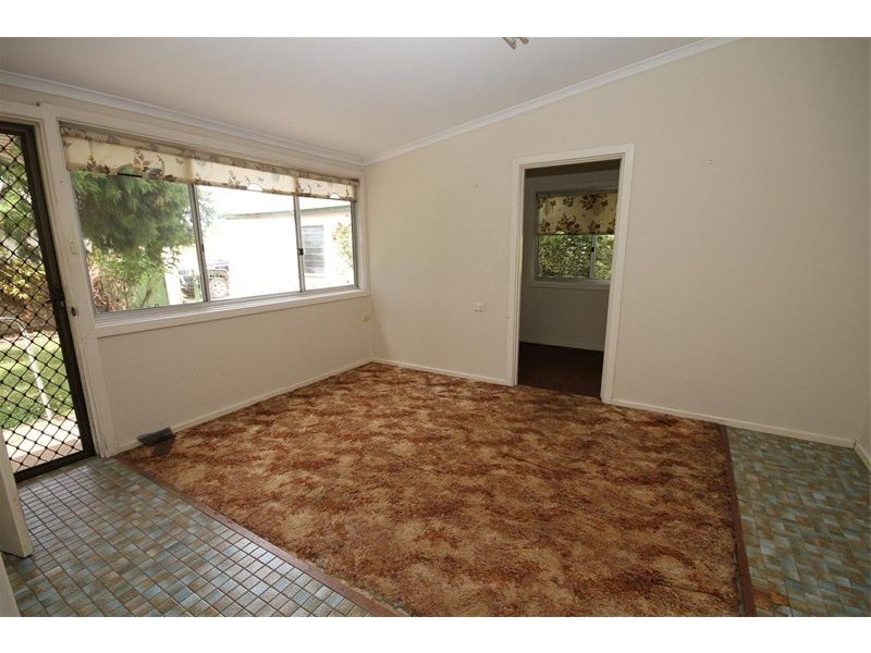 87 Yass Valley Way, Yass NSW 2582