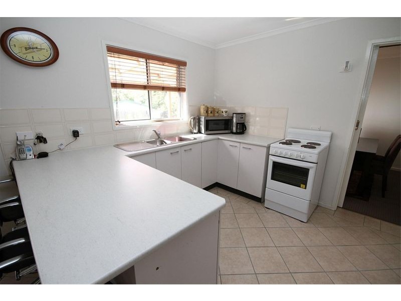 9 Wellington Street, Binalong NSW 2584