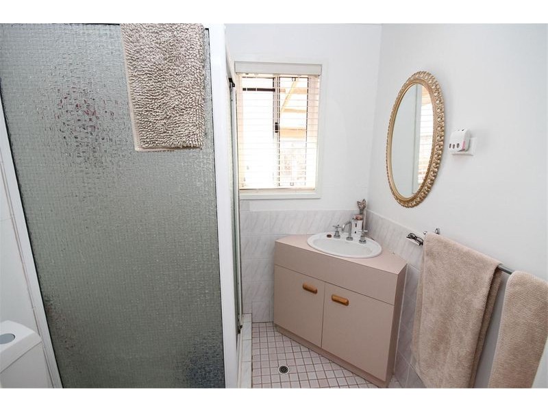 9 Wellington Street, Binalong NSW 2584