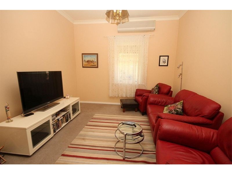 290 Little Plains Road, Boorowa NSW 2586
