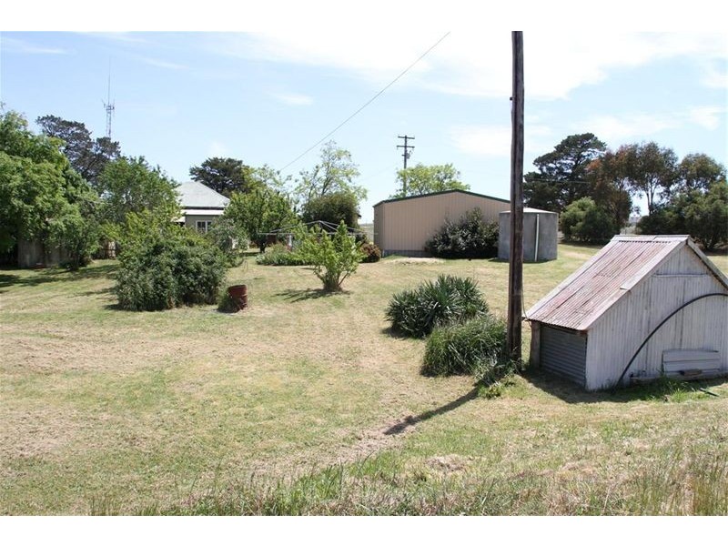 290 Little Plains Road, Boorowa NSW 2586