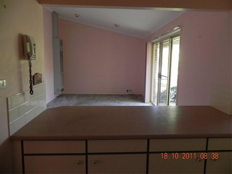 19 Merriman Drive, Yass NSW 2582