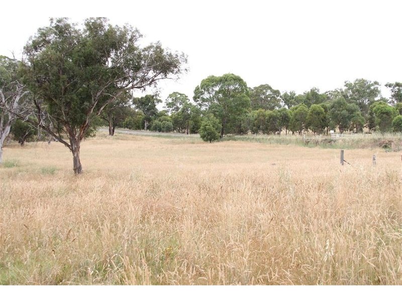 320 Black Range Road, Yass NSW 2582