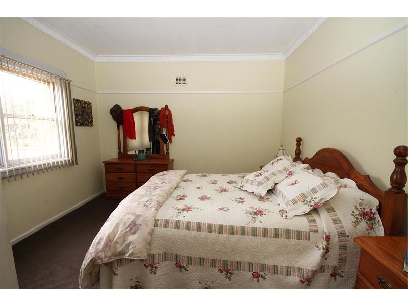 5 Mount Street, Yass NSW 2582