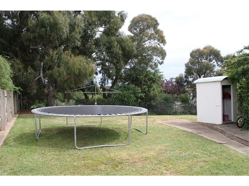 5 Mount Street, Yass NSW 2582