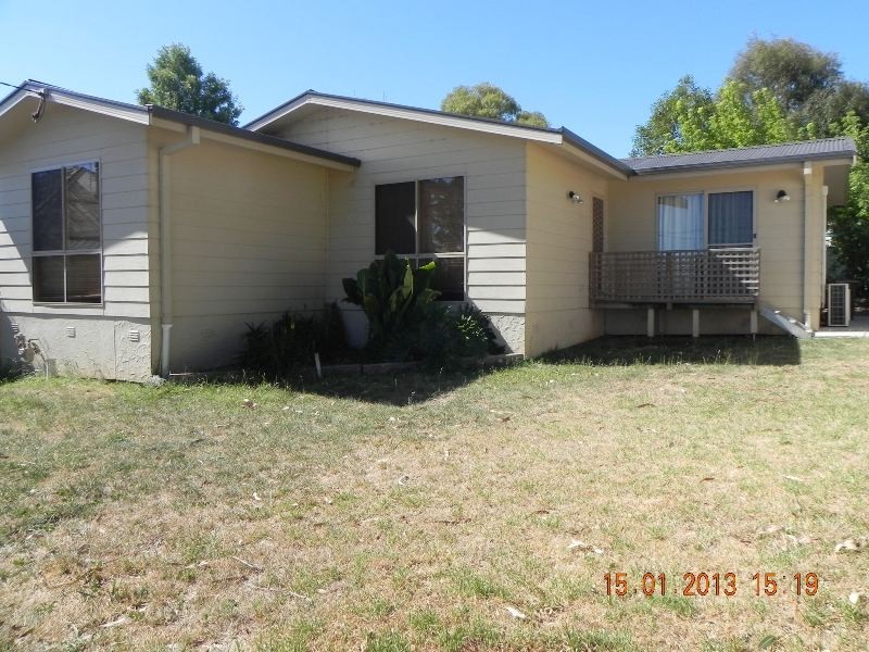 3 Nash Place, Yass NSW 2582