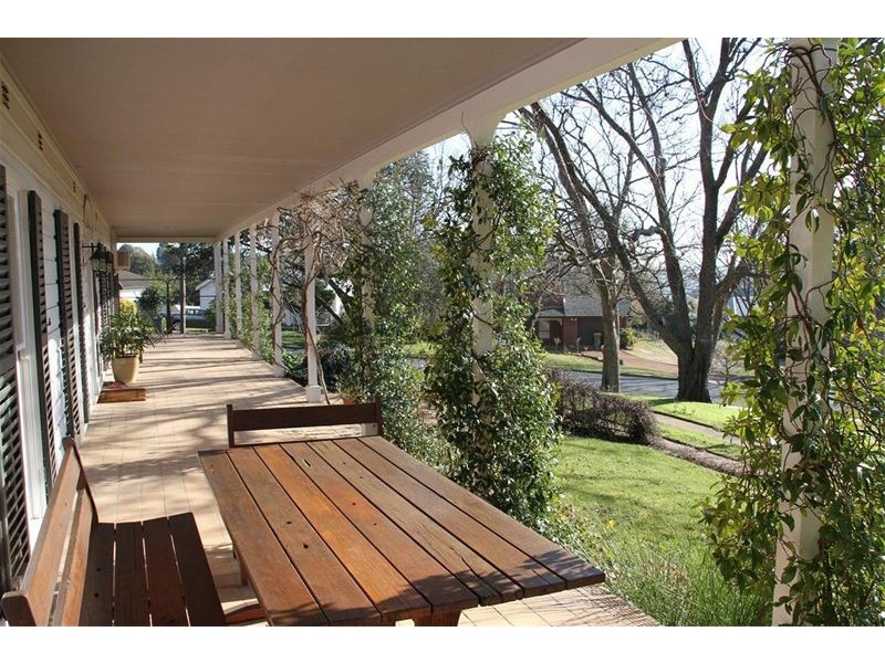 126 Rossi, Yass NSW 2582