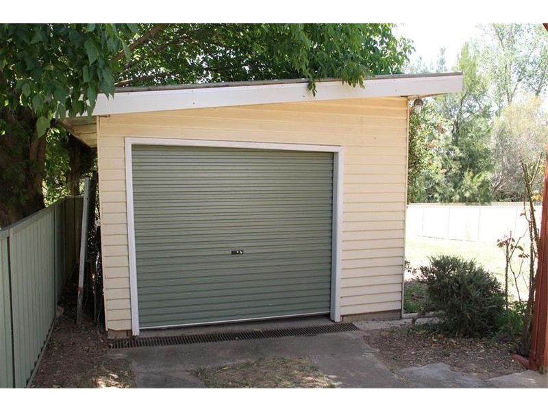 117 Rossi Street, Yass NSW 2582