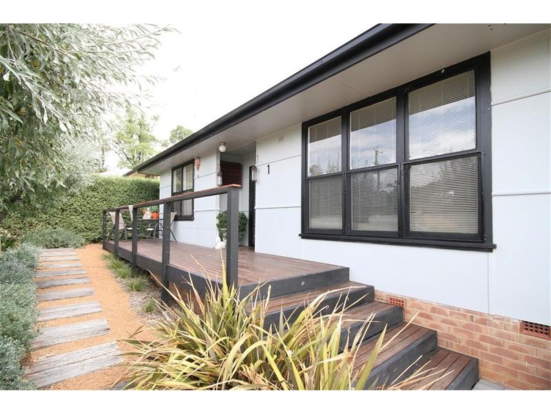 1 Demestre Street, Yass NSW 2582