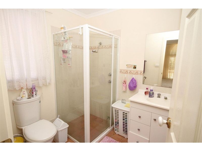 27 Shantalla Crescent, Yass NSW 2582