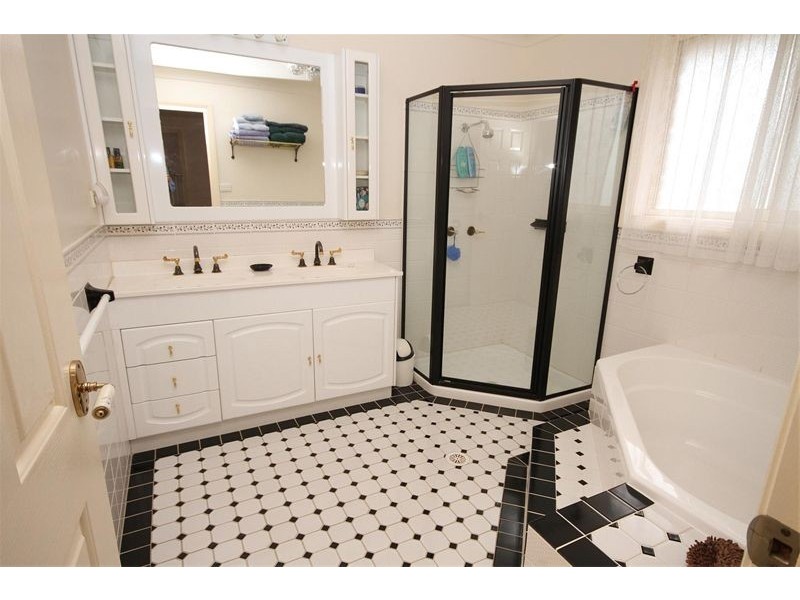 43 MacDonald Street, Yass NSW 2582