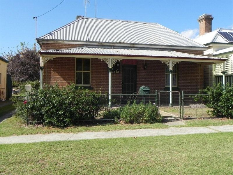 78 Rossi Street, Yass NSW 2582
