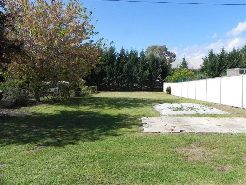 78 Rossi Street, Yass NSW 2582