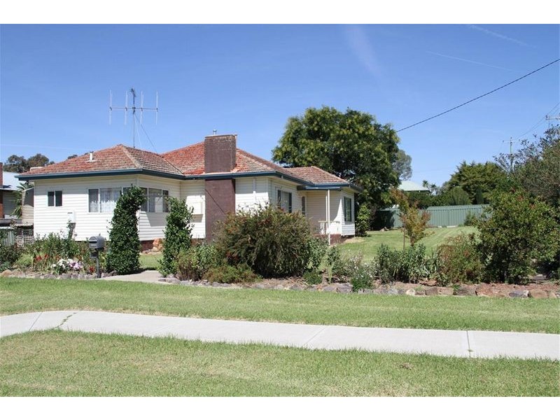 1 Pollux Street, Yass NSW 2582