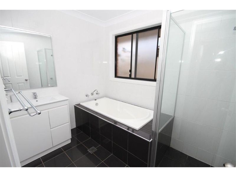 38 Discovery Drive, Yass NSW 2582