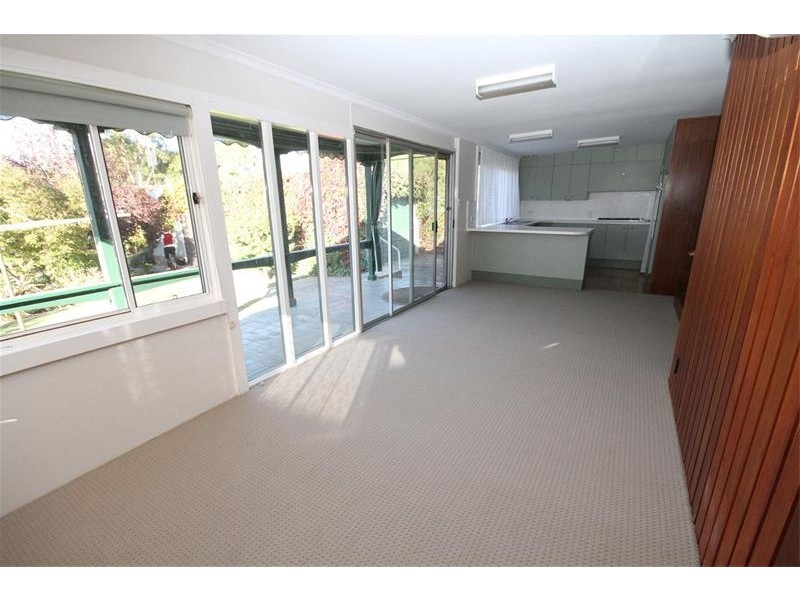 32 Plunkett Street, Yass NSW 2582