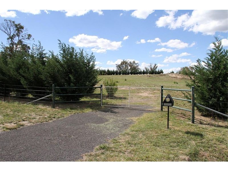 11 Clover Close, Murrumbateman NSW 2582