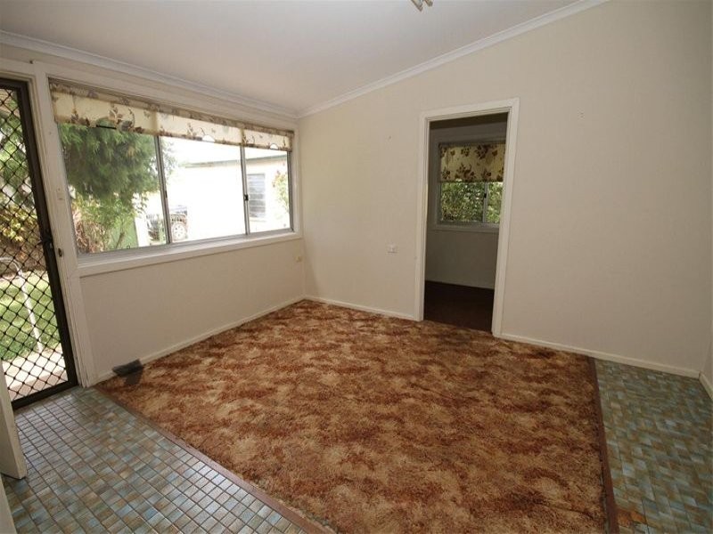87 Yass Valley Way, Yass NSW 2582