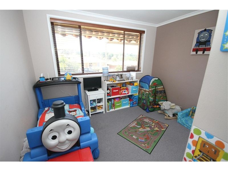 24 Yeo Crescent, Yass NSW 2582