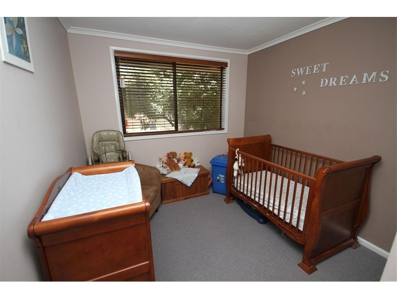 24 Yeo Crescent, Yass NSW 2582
