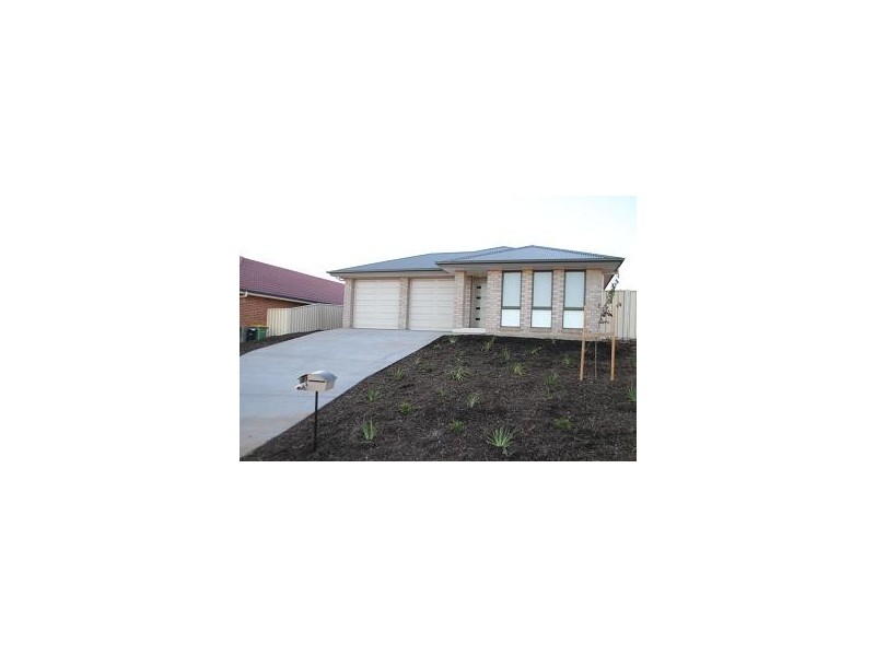 35 Discovery Drive, Yass NSW 2582