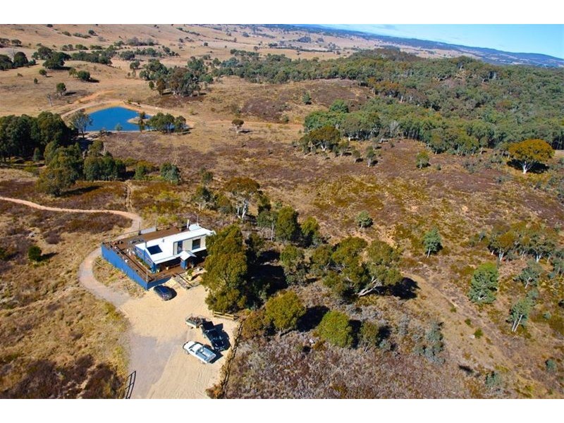572 Berrabangalo Road, Yass NSW 2582