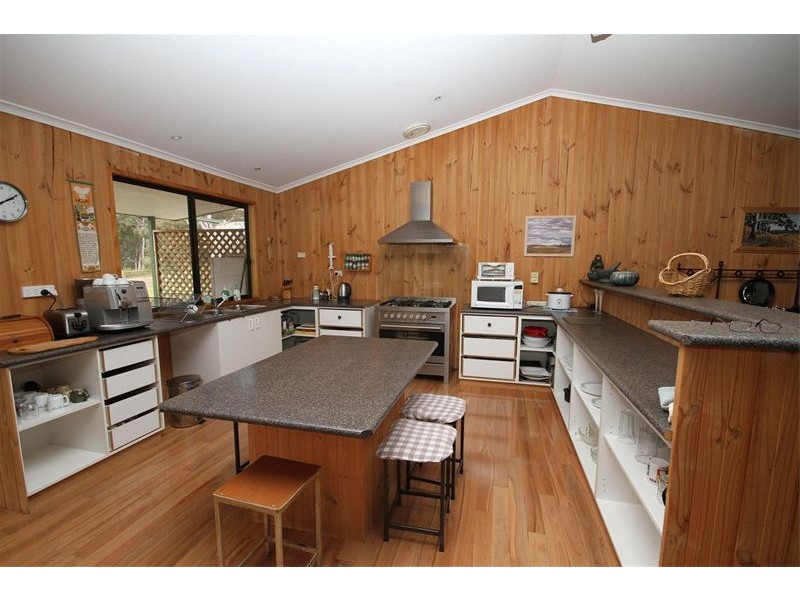 153 Collector Road, Gunning NSW 2581