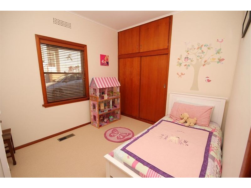 10 Amaroo Place, Yass NSW 2582