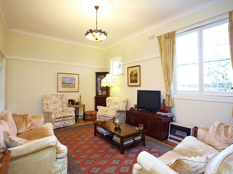 14 Hipwood Street, Kirribilli NSW 2061