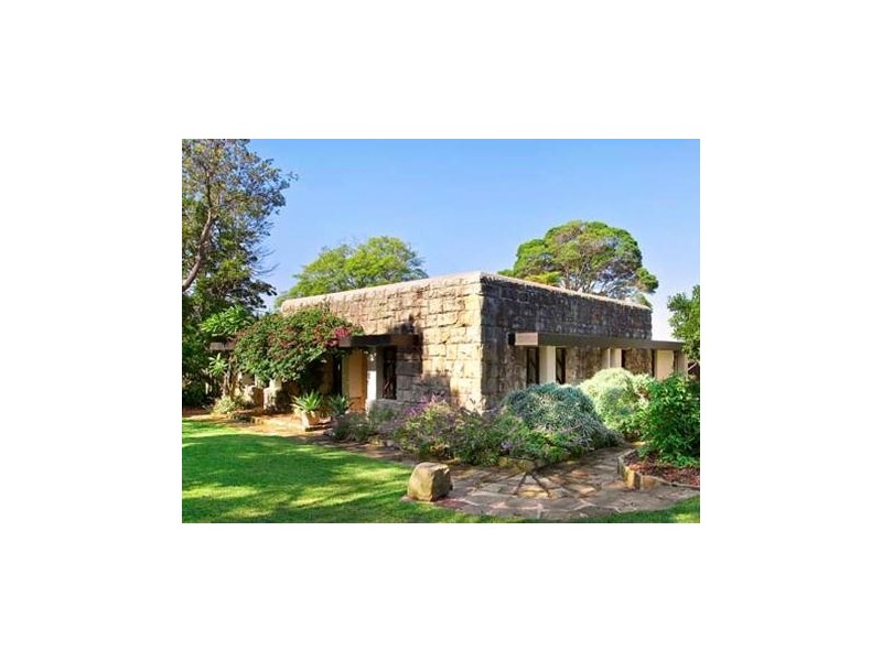 14 The Parapet, Castlecrag NSW 2068