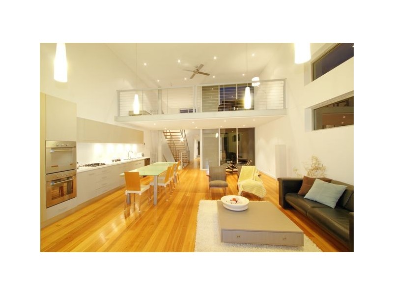 27  The Esplanade, Thirroul NSW 2515