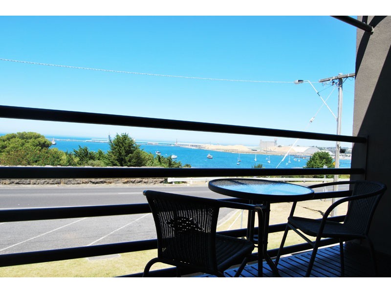 4/2 Tyres Street, Portland VIC 3305