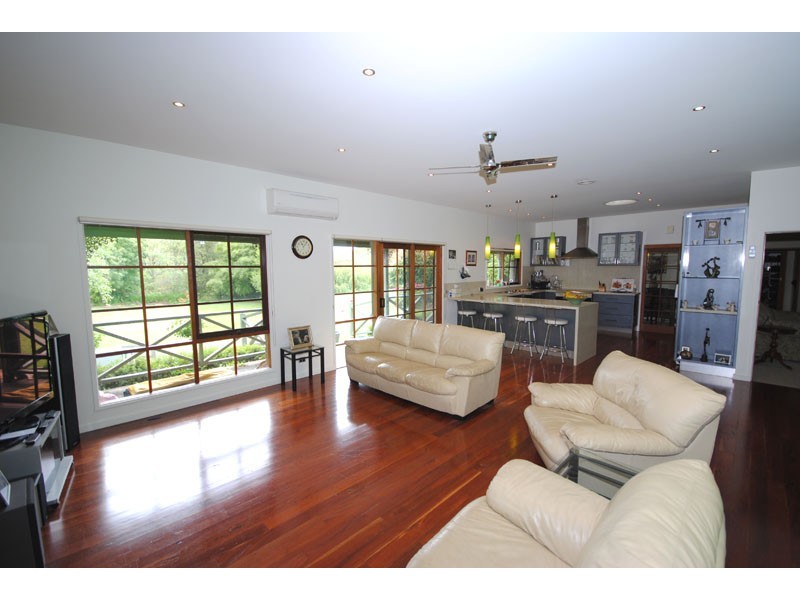 11 Dougherties Rd, Portland VIC 3305