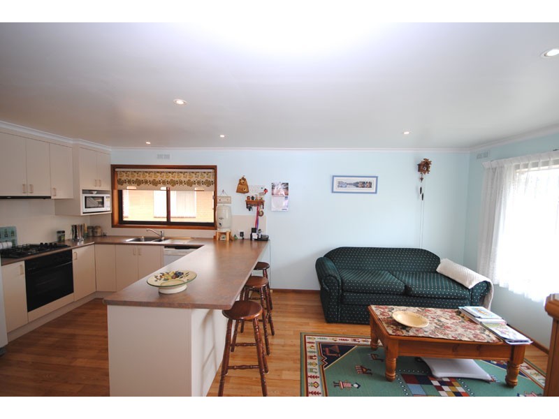 2 Admella Court, Portland VIC 3305