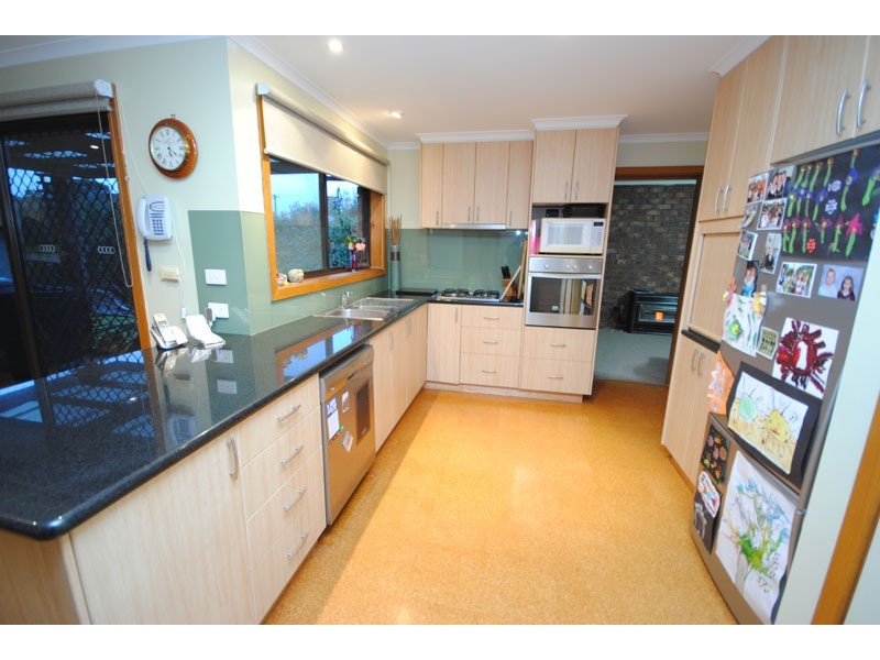 130 Garden Street, Portland VIC 3305