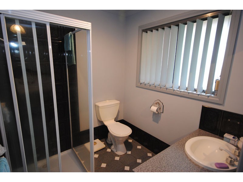 17 Connemarra Court, Portland VIC 3305