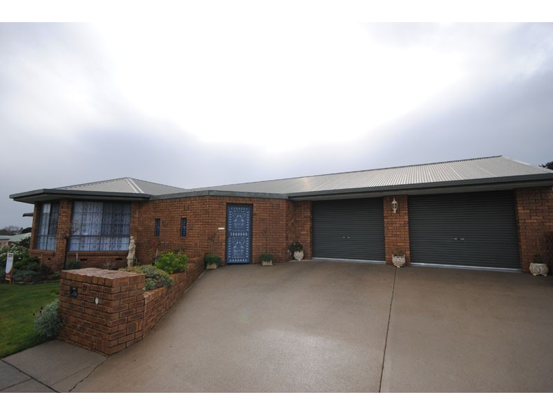 17 Connemarra Court, Portland VIC 3305