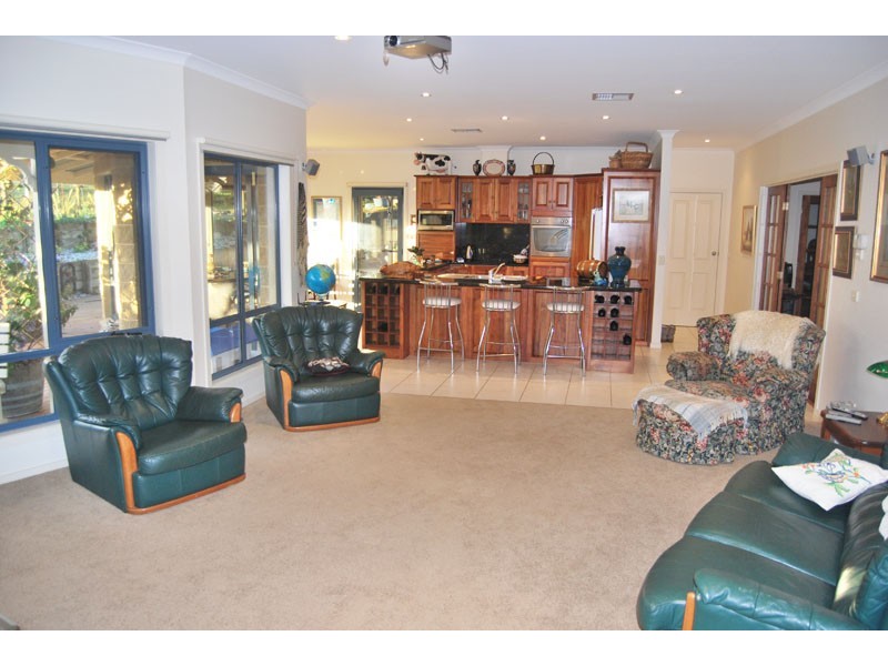 137 School Road, Portland VIC 3305