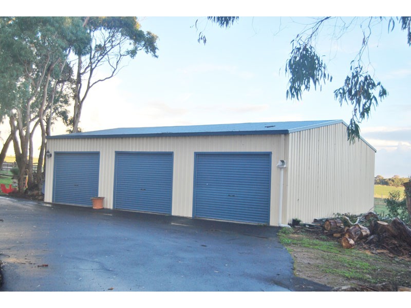 137 School Road, Portland VIC 3305