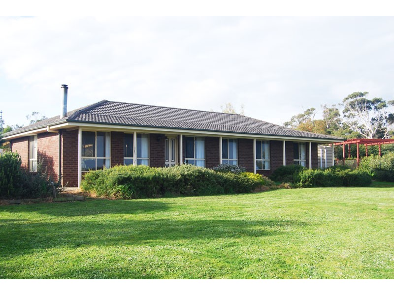 14 Schwarz Road, Narrawong VIC 3285