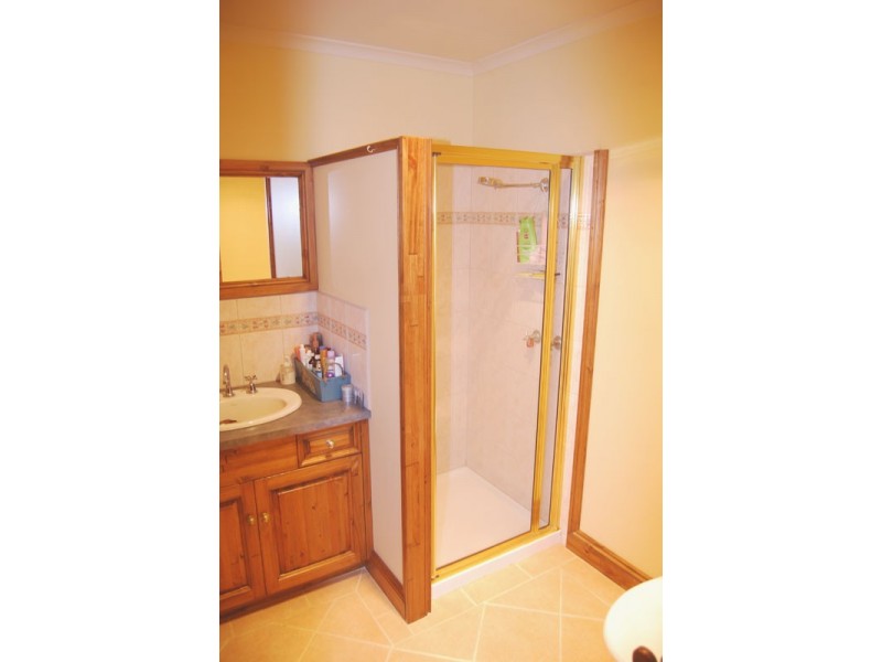 31 Oswald Street, Portland VIC 3305