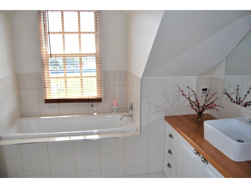 54 Wellington Road, Portland VIC 3305